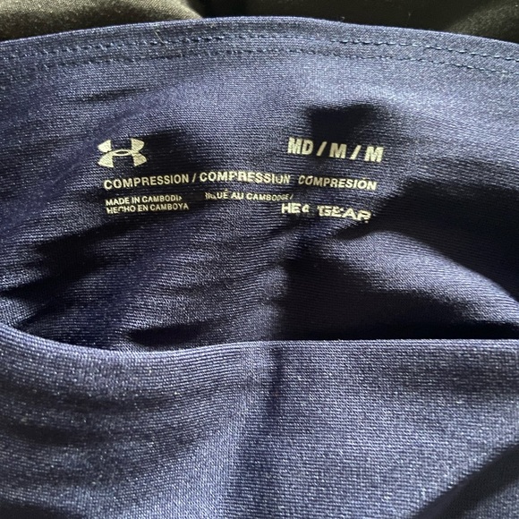 Two Medium Under Armour leggings - Picture 4 of 5